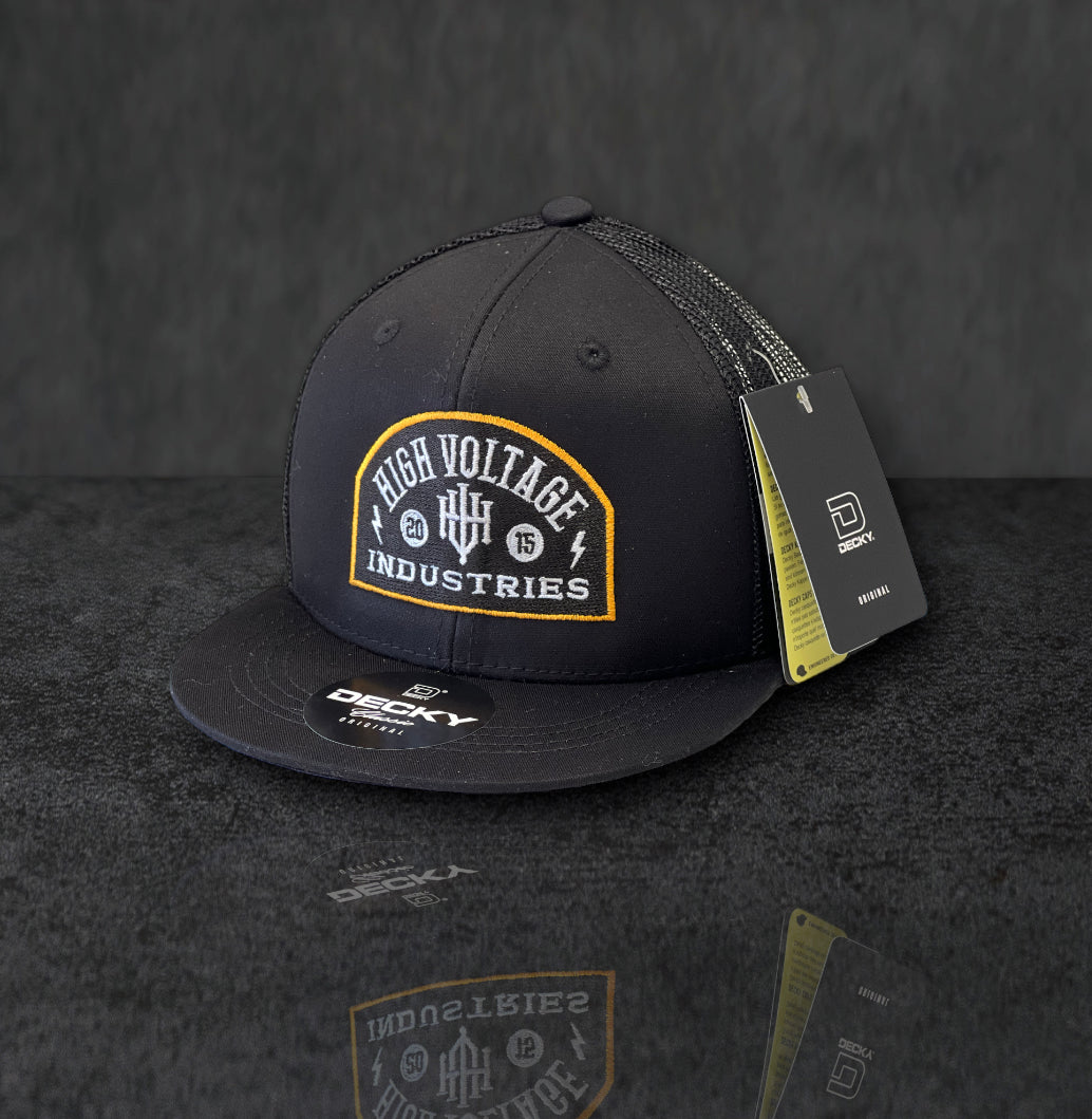 KIDS Badge Black Trucker