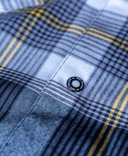 Ground breaker Flannel Black - High Voltage Industries