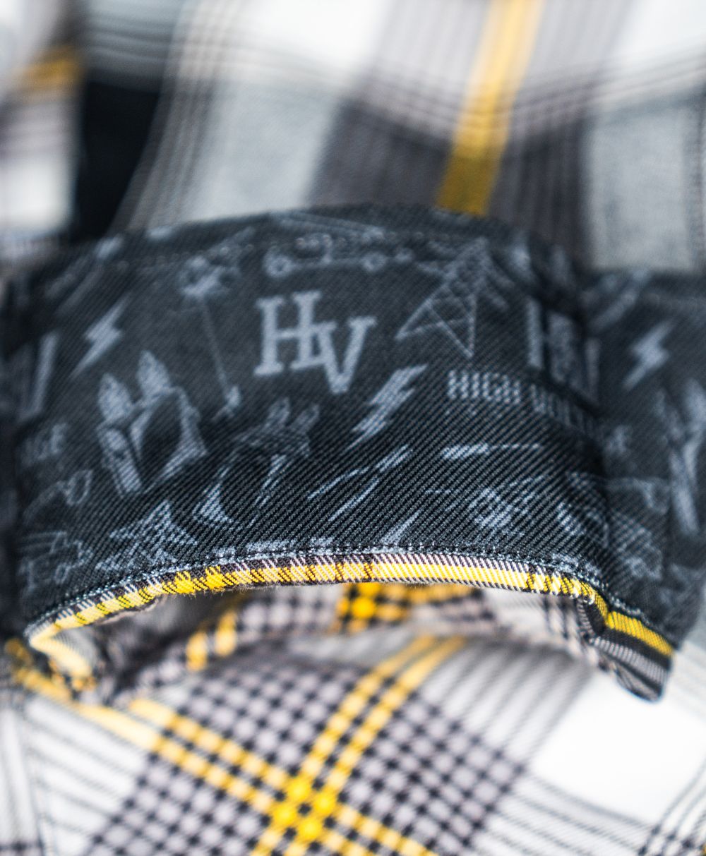 Ground breaker Flannel Black - High Voltage Industries